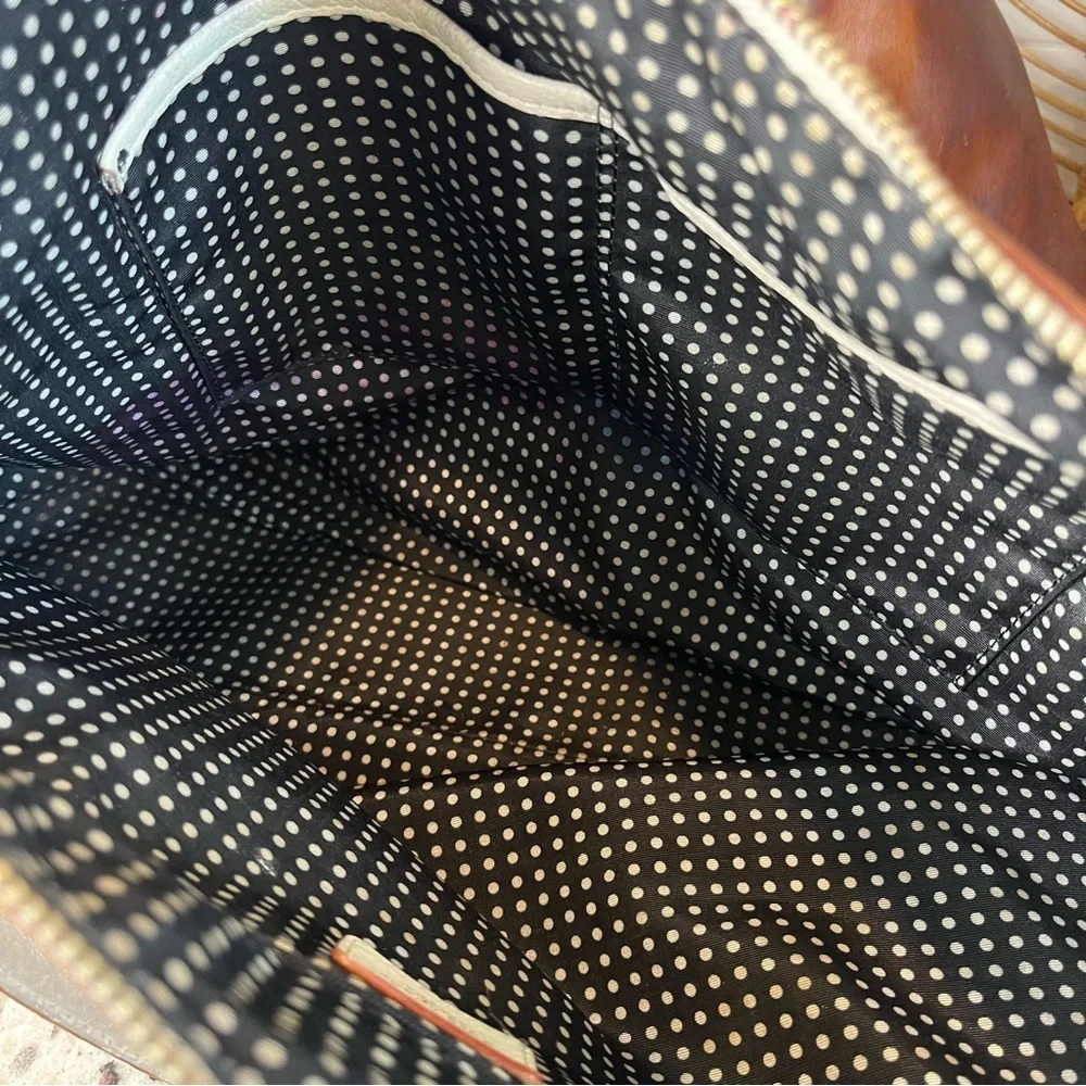 Distressed Kate Spade Leather Hobo - Picture 16 of 16